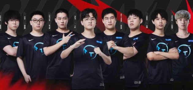 舞台上兼具 舞台上兼具