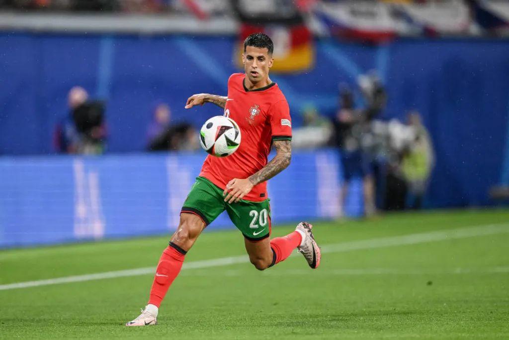 外野中继的 外野中继的