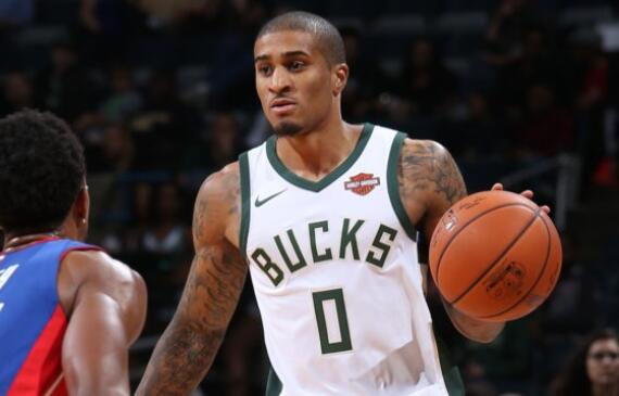 容易失真 容易失真